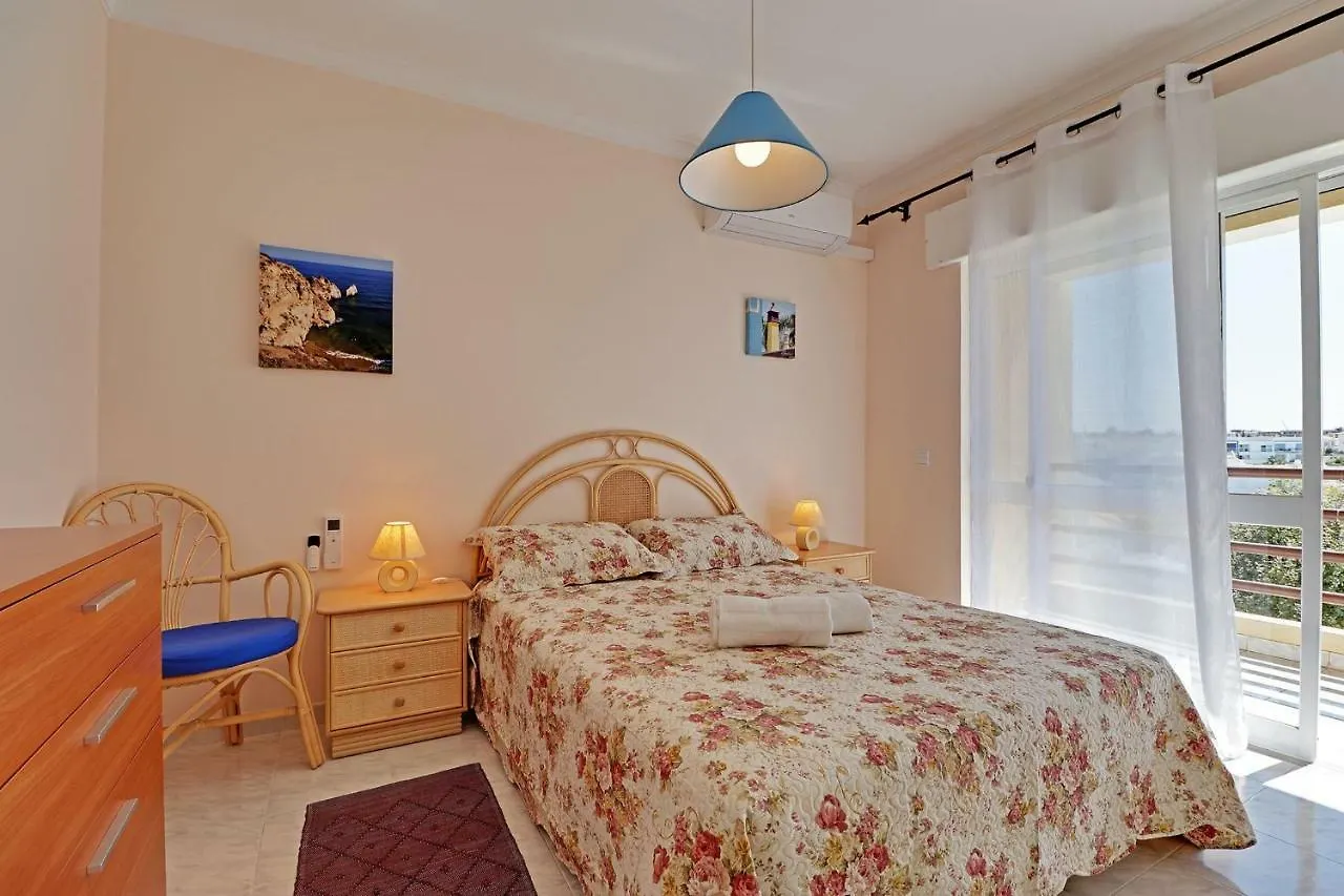 Albufeira Concept With Pool By Homing Apartamento Guia
